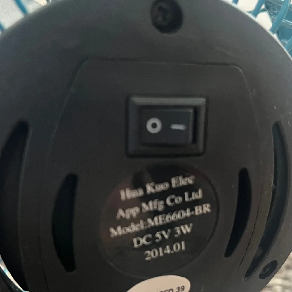 Room Essentials Blue USB Desk Fan - Picture 7 of 8